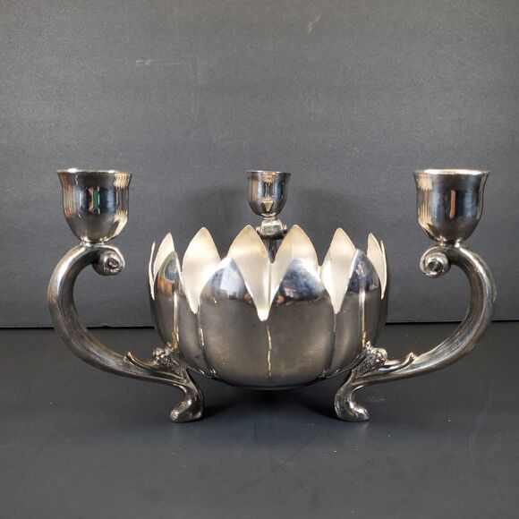 Leonard Silver-Plate Lotus Candle & Flower Vase Centerpiece w/ Frog - Picture 6 of 7